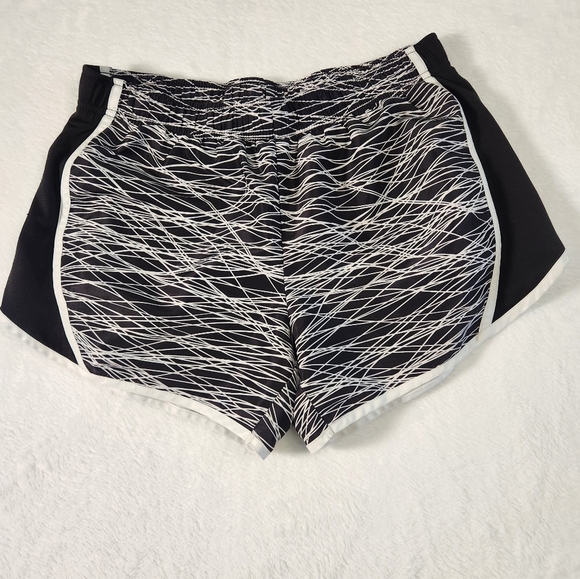 Athletic Running Shorts size Medium Size 8-10 - Picture 1 of 9
